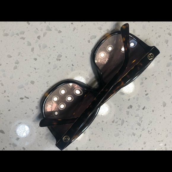 AUTHENTIC GUCCI SHADES! - Picture 2 of 5